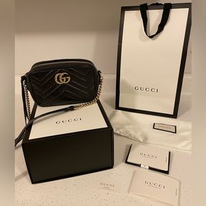 gucci GG marmont mini shoulder bag